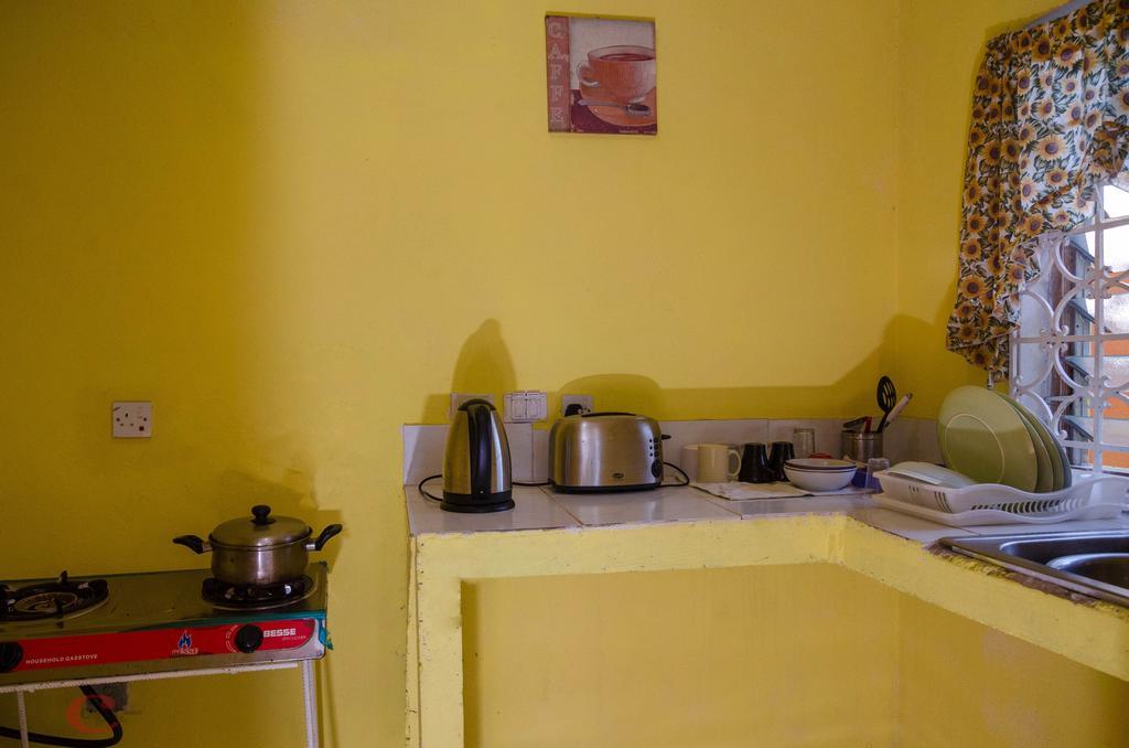 Ackee Tree Sea View Villa Порт-Антонио Экстерьер фото
